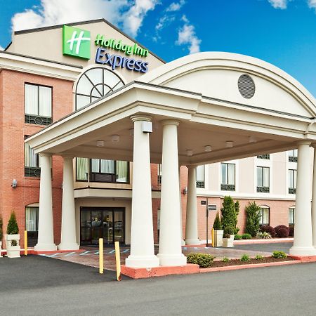 Holiday Inn Express And Suites Quakertown - Allentown Area By Ihg Buitenkant foto
