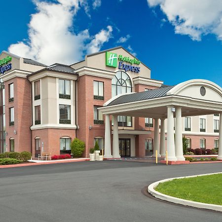 Holiday Inn Express And Suites Quakertown - Allentown Area By Ihg Buitenkant foto