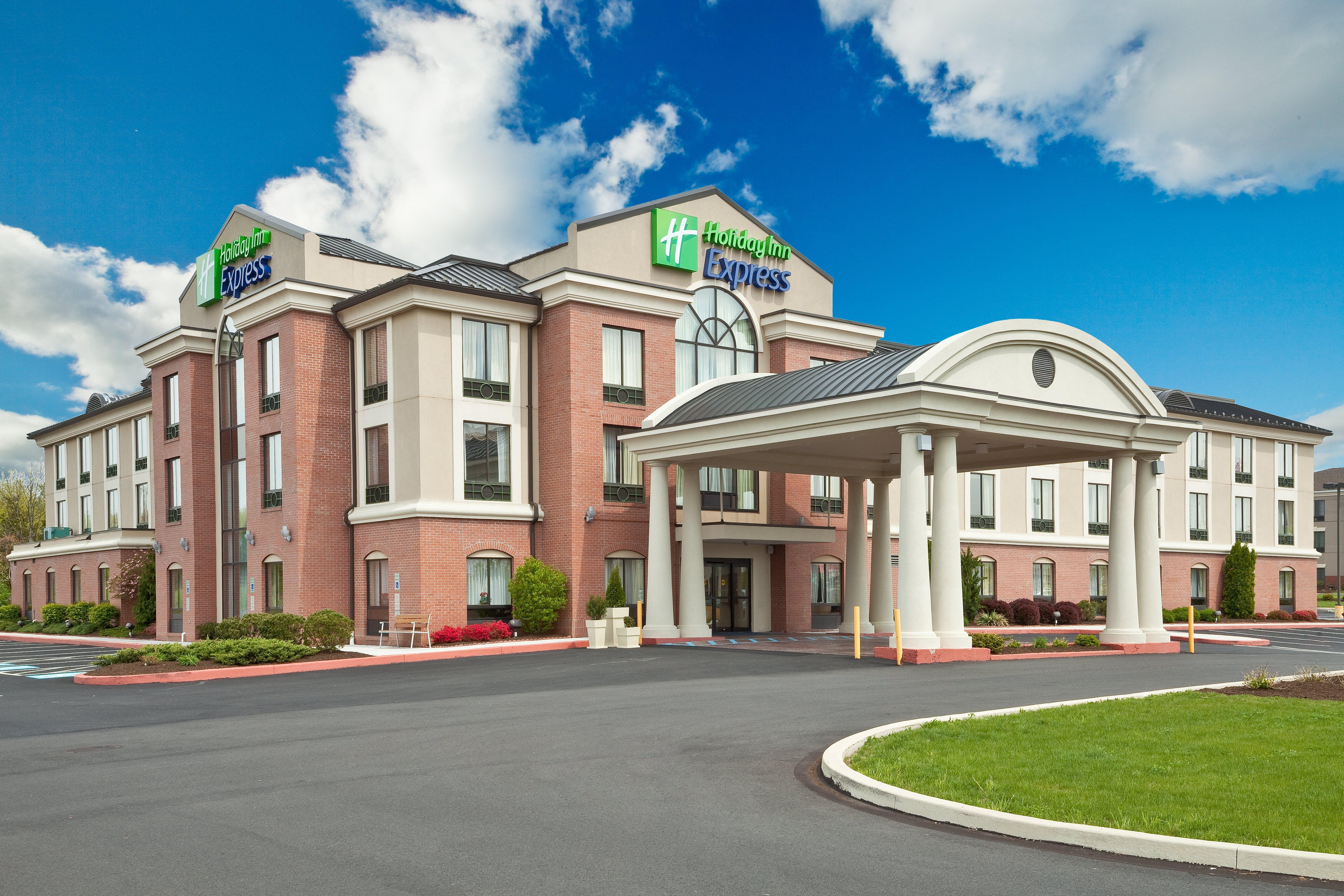 Holiday Inn Express And Suites Quakertown - Allentown Area By Ihg Buitenkant foto