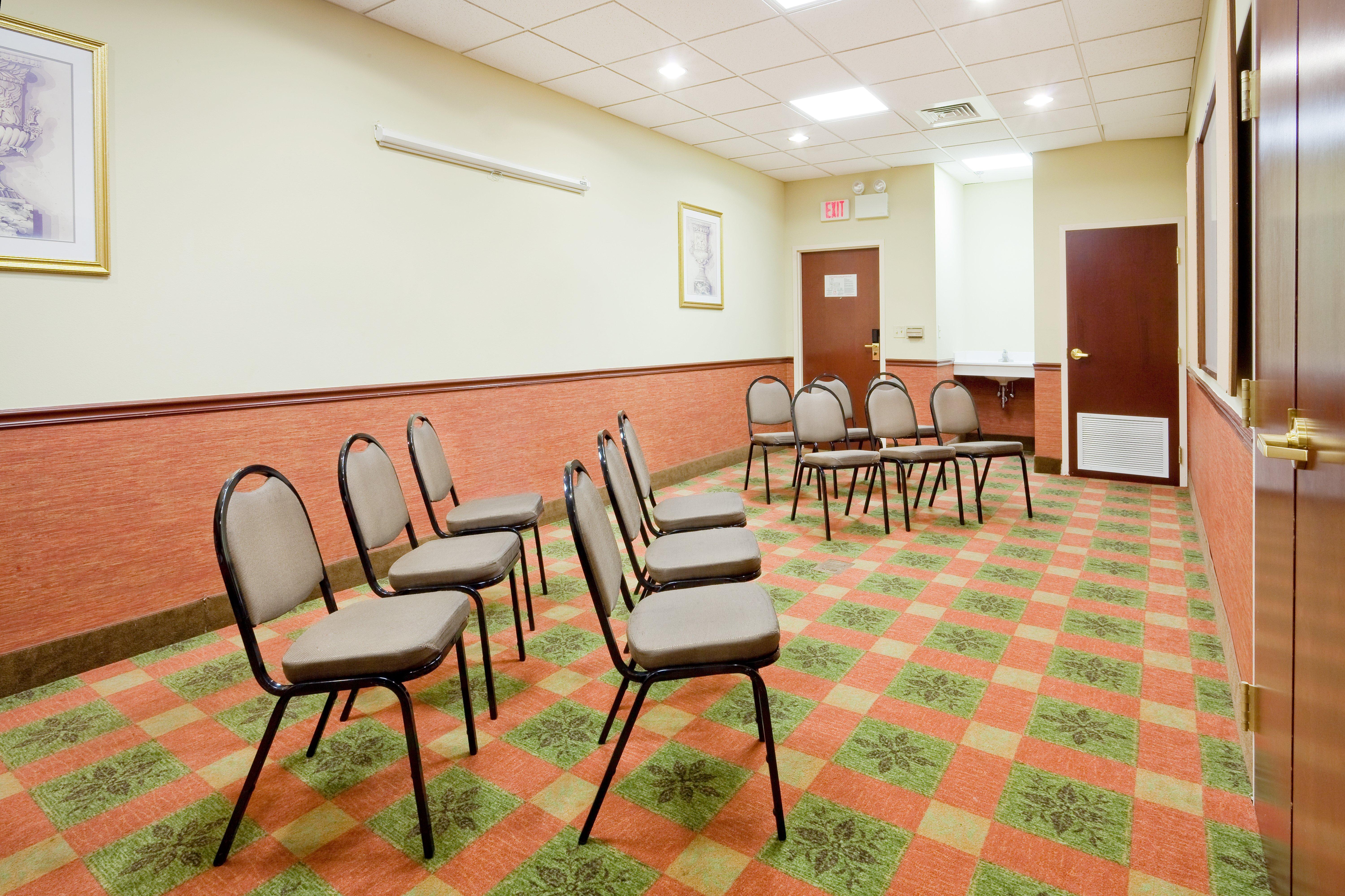 Holiday Inn Express And Suites Quakertown - Allentown Area By Ihg Buitenkant foto