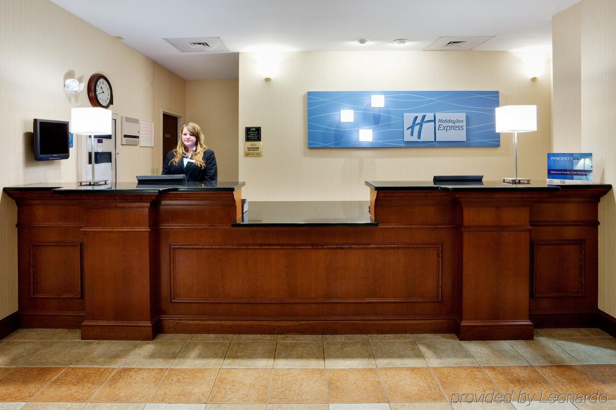 Holiday Inn Express And Suites Quakertown - Allentown Area By Ihg Buitenkant foto